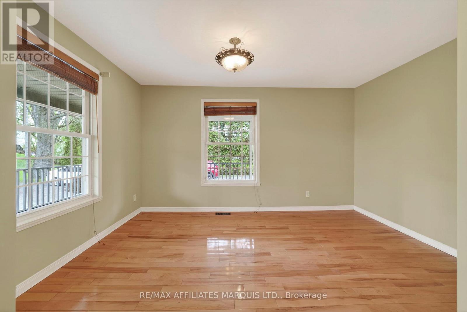 315 Eleventh Street E, Cornwall, ON - Indoor Photo Showing Other Room