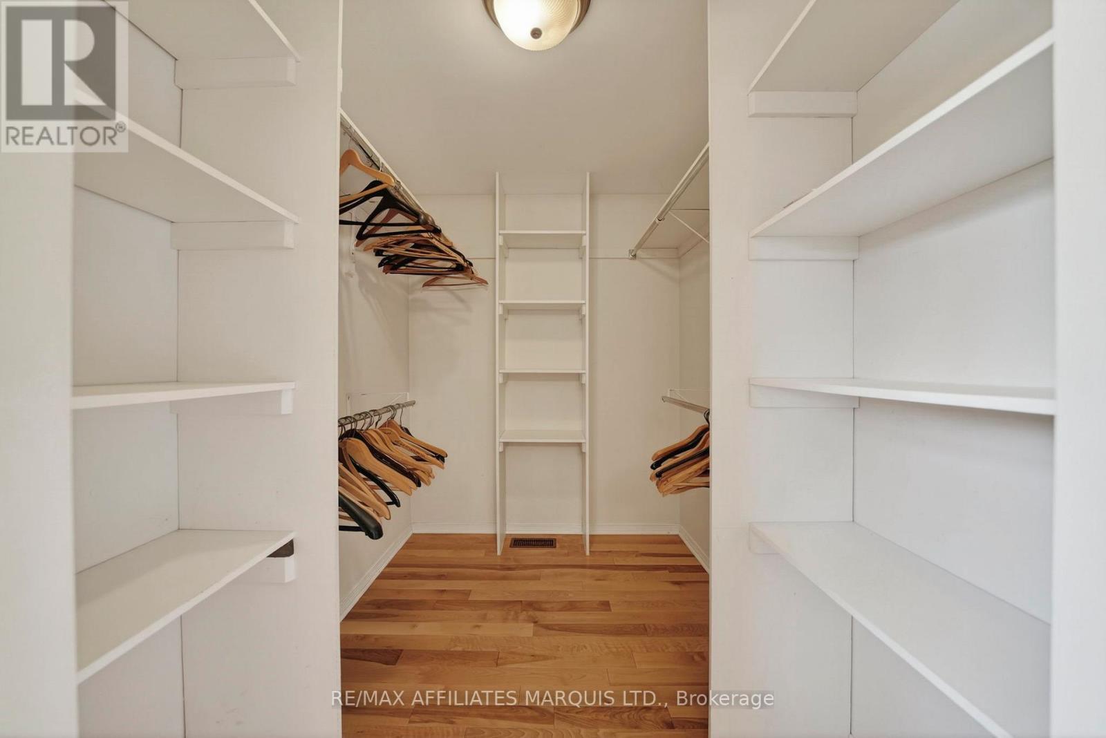 315 Eleventh Street E, Cornwall, ON - Indoor With Storage