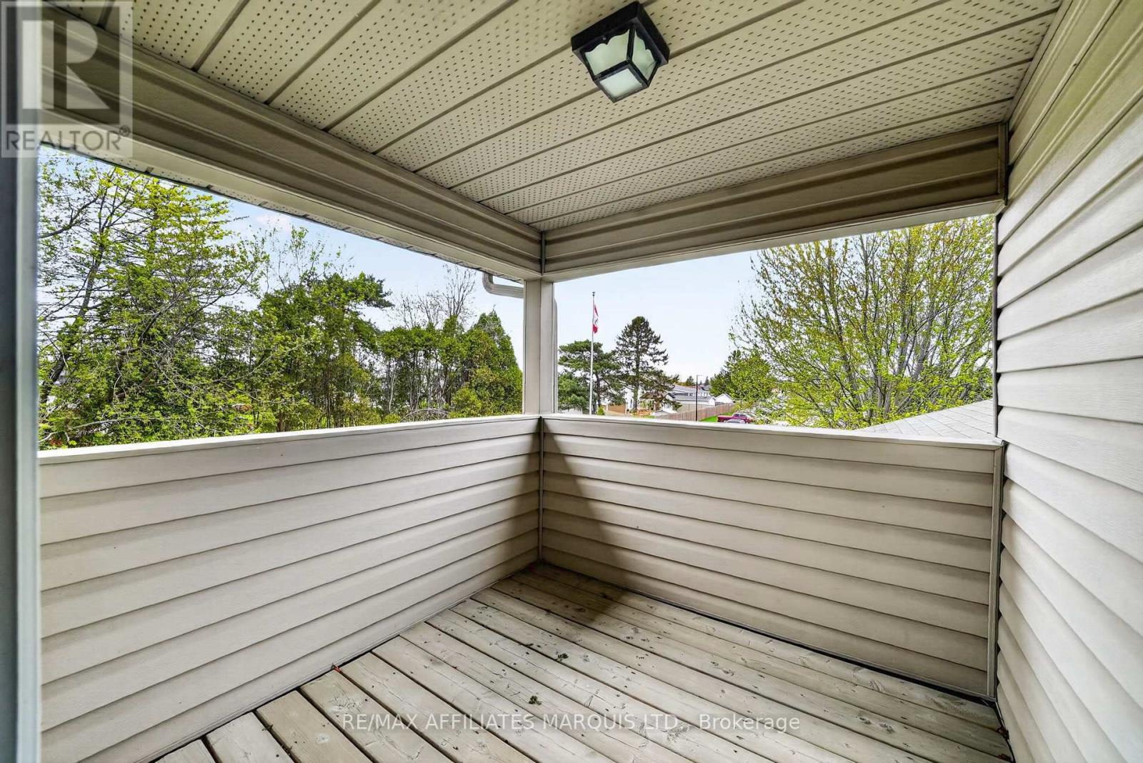 315 Eleventh Street E, Cornwall, ON - Outdoor With Deck Patio Veranda With Exterior