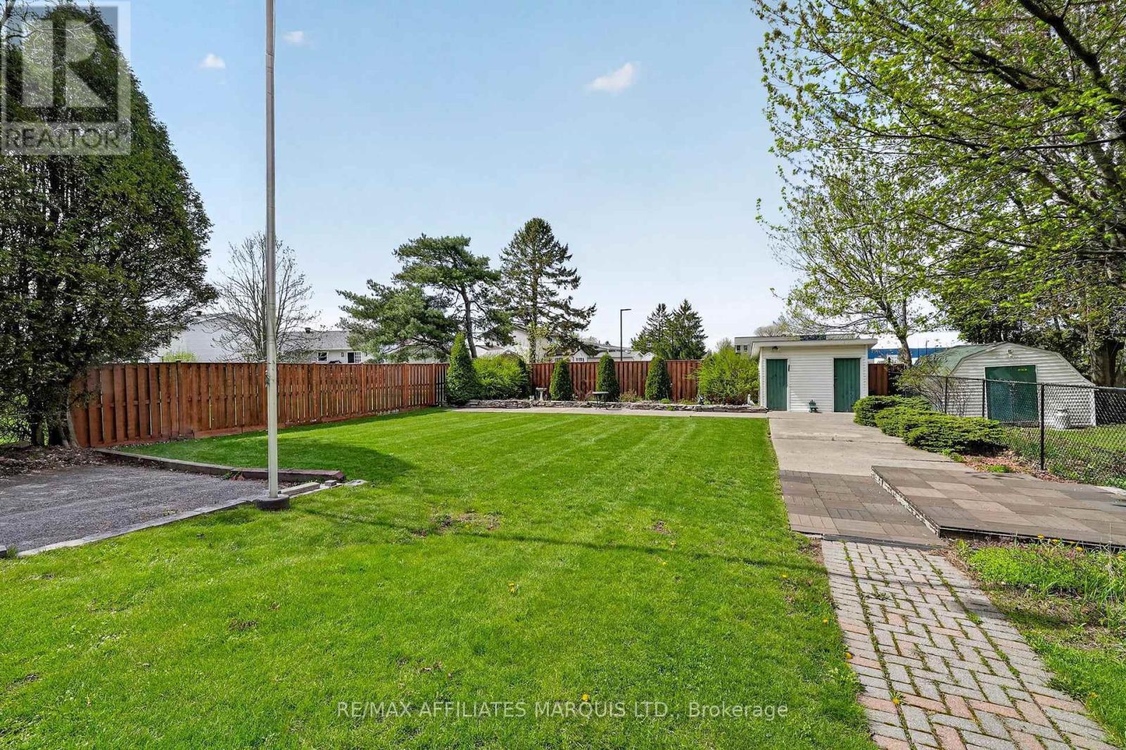 315 Eleventh Street E, Cornwall, ON - Outdoor