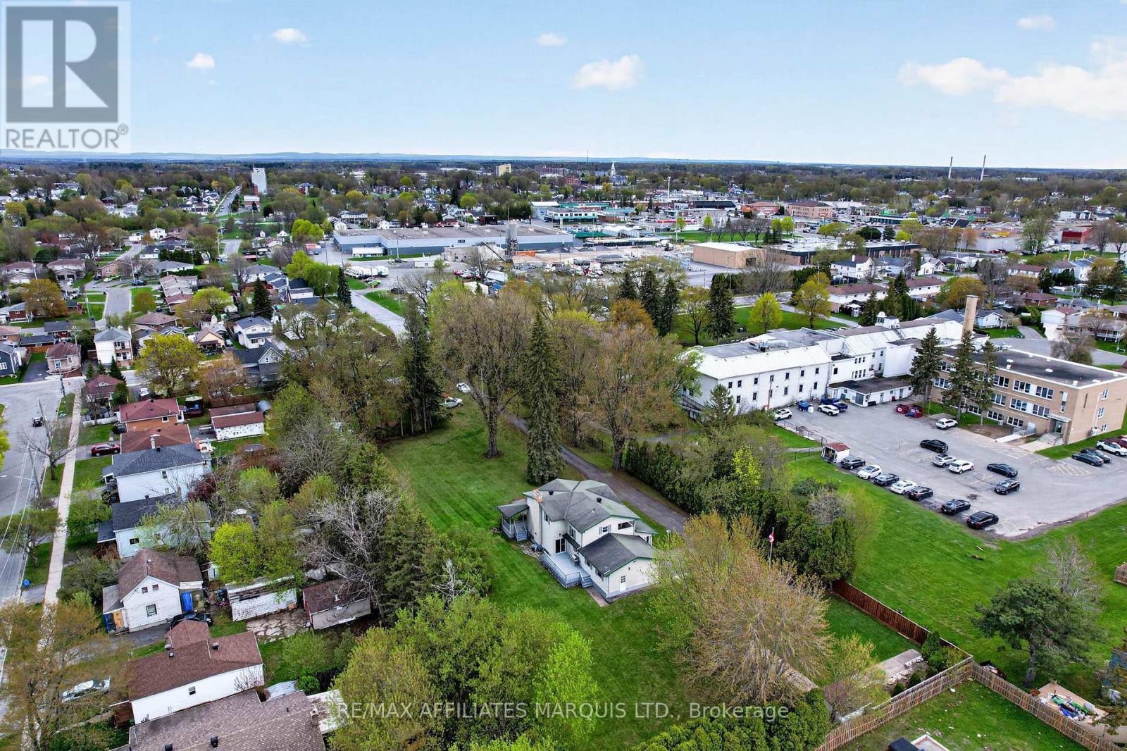 315 Eleventh Street E, Cornwall, ON - Outdoor With View