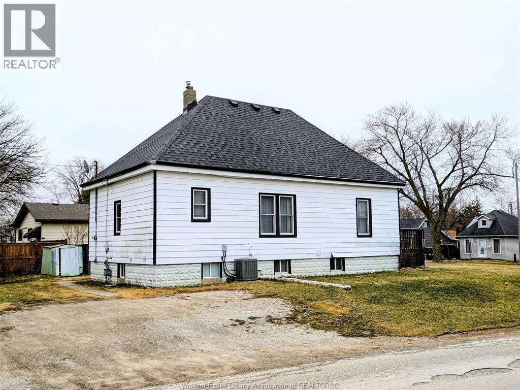 77 Askew, Leamington, ON - Outdoor