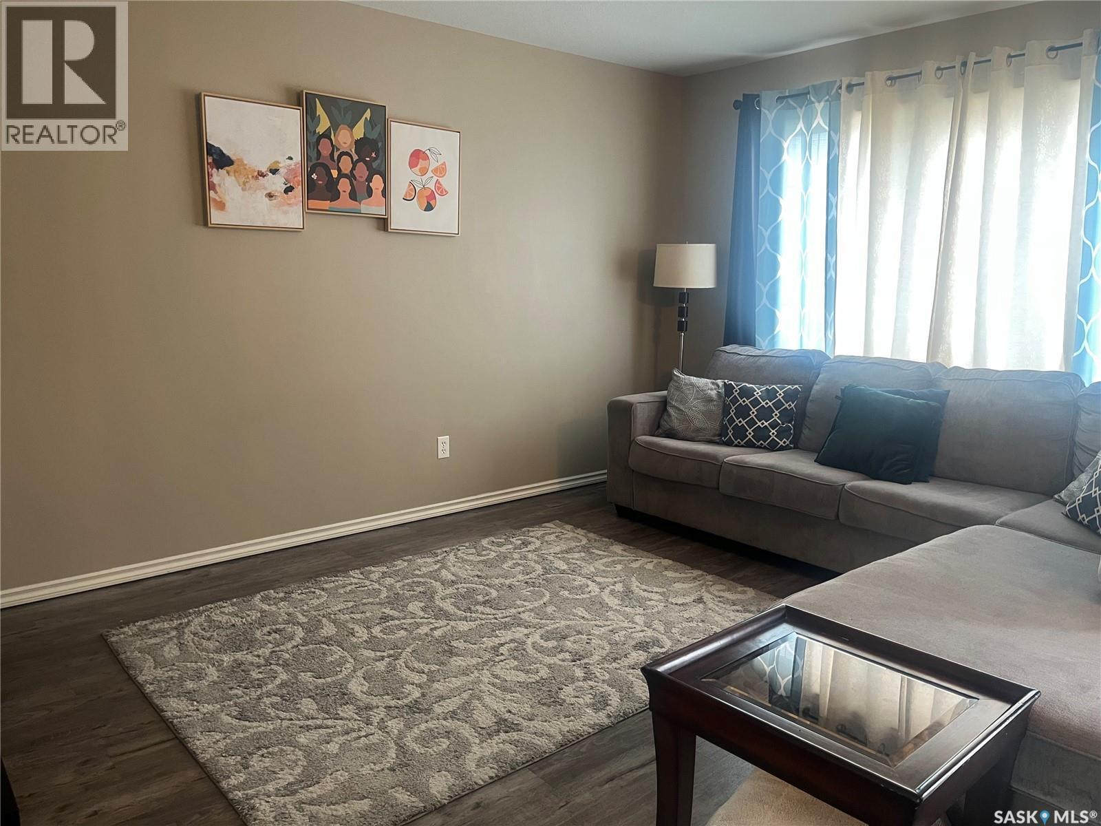 207 303 Slimmon Place, Saskatoon, SK - Indoor