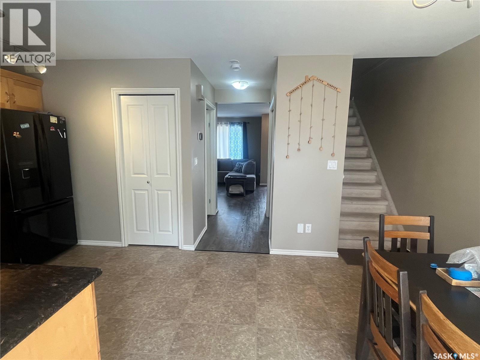 207 303 Slimmon Place, Saskatoon, SK - Indoor