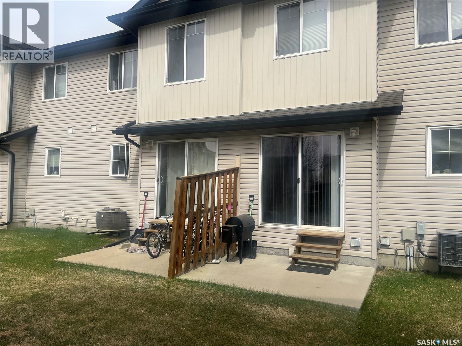 207 303 Slimmon Place, Saskatoon, SK - Outdoor With Deck Patio Veranda With Exterior