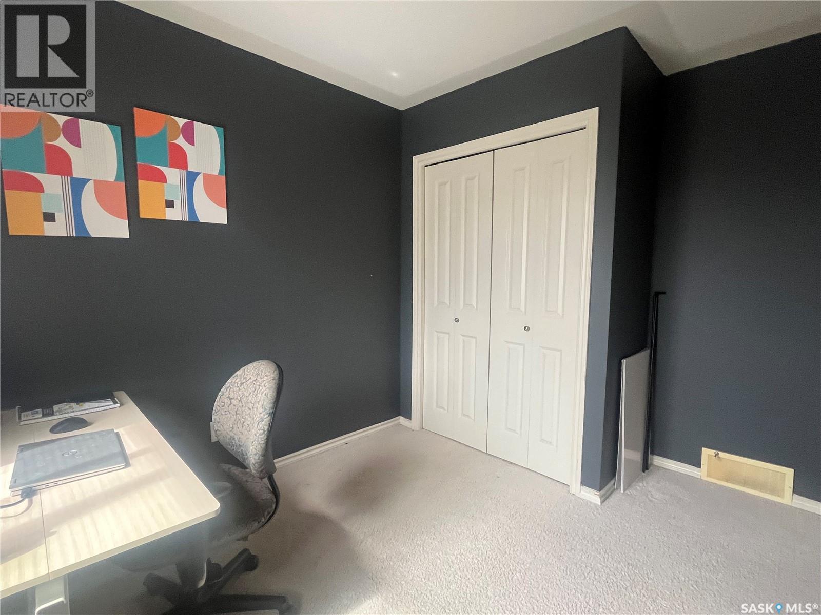 207 303 Slimmon Place, Saskatoon, SK - Indoor