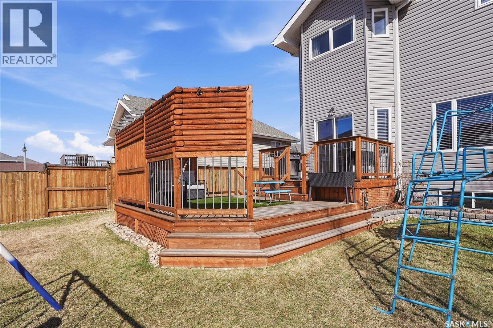 983 Pringle Cove, Saskatoon, SK - Outdoor With Deck Patio Veranda