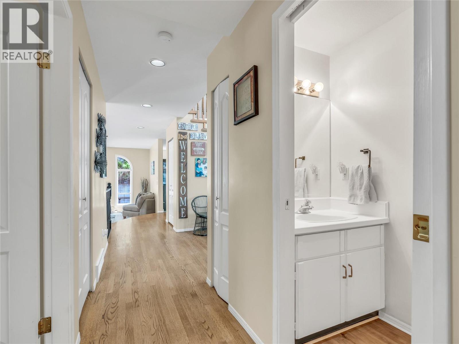 3257 Juniper Drive, Naramata, BC - Indoor