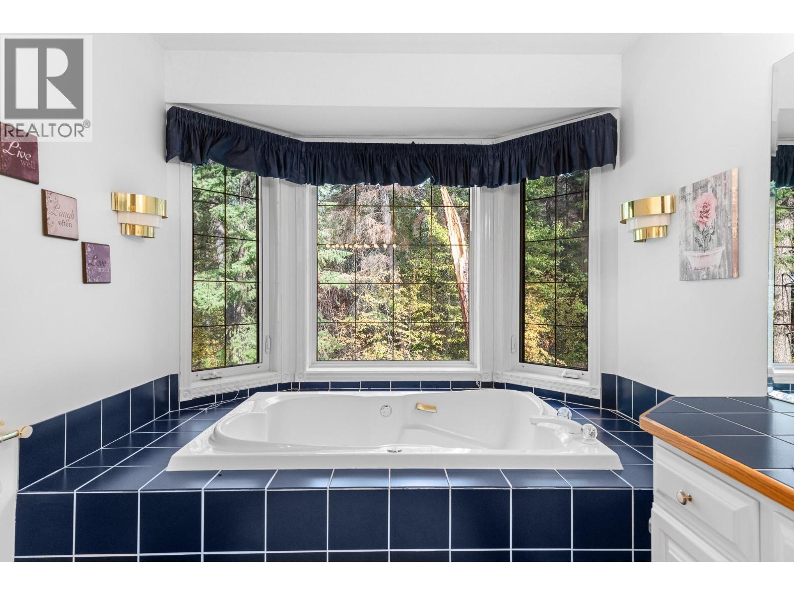 3257 Juniper Drive, Naramata, BC - Indoor Photo Showing Other Room
