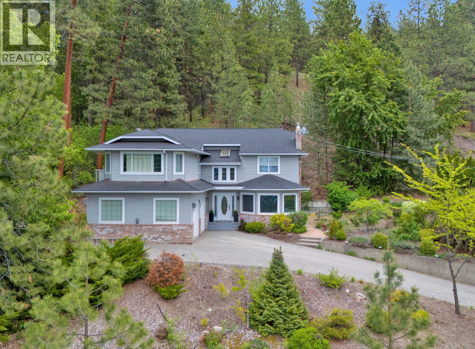 3257 Juniper Drive, Naramata, BC - Outdoor With Facade
