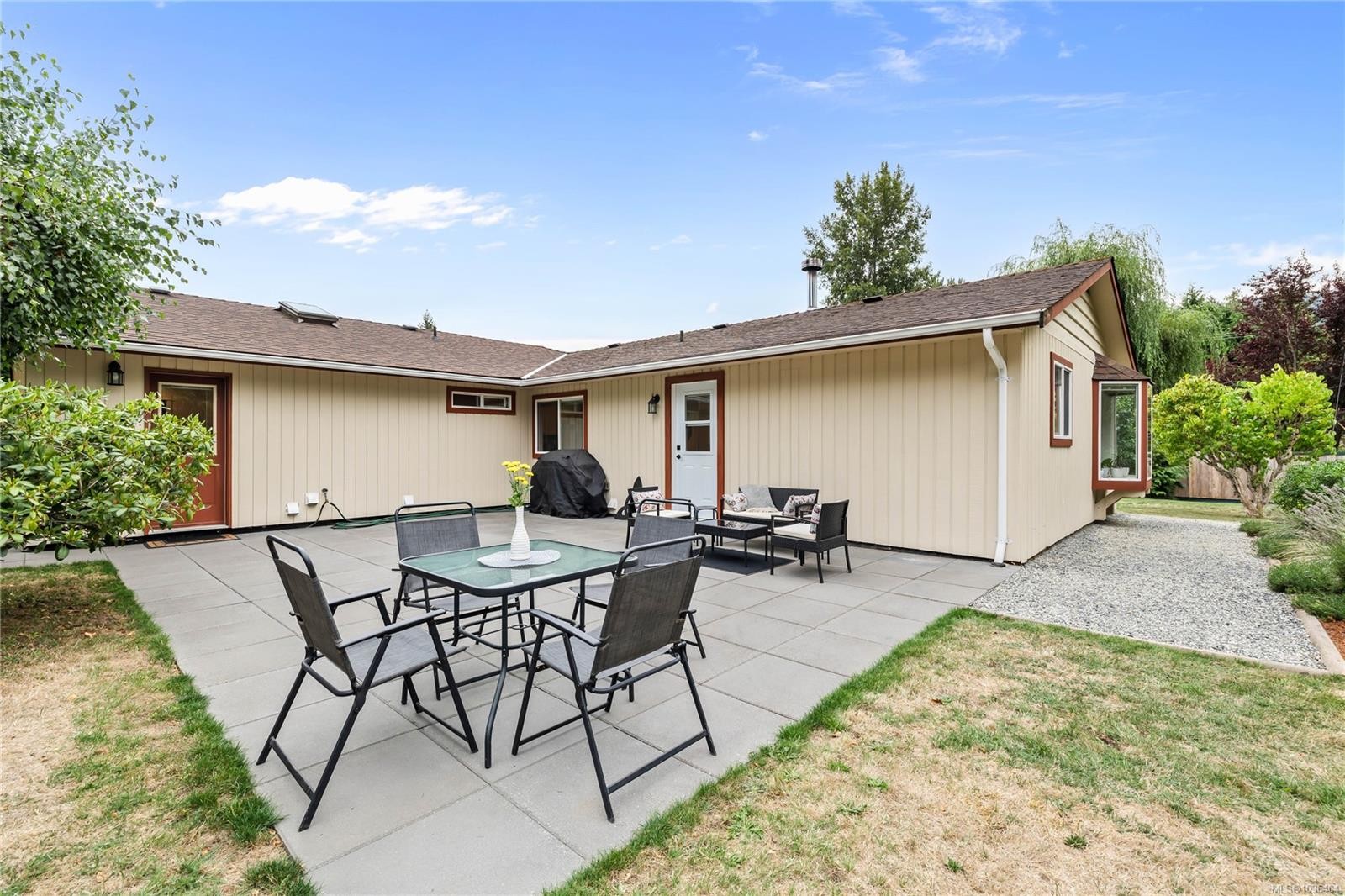 220 Park Dr, Salt Spring, BC