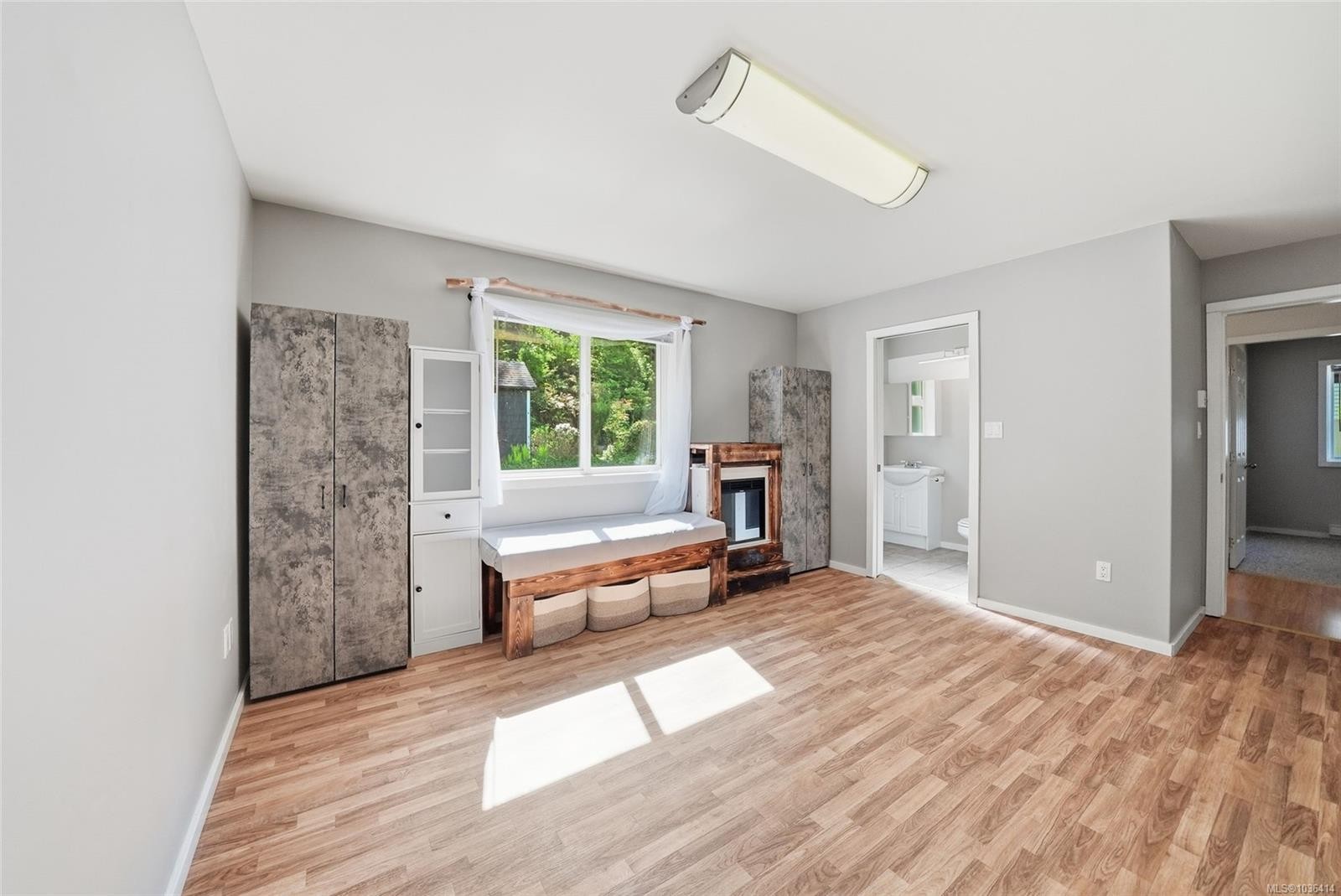 3970 Bovanis Rd, Bowser, BC
