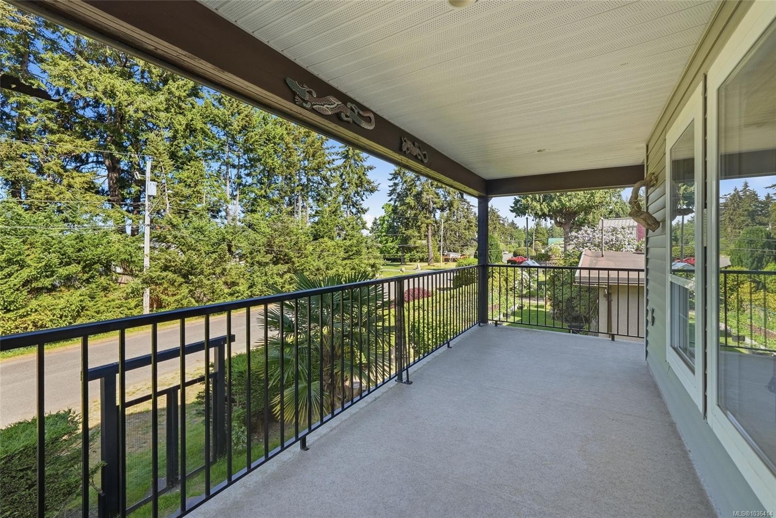 3970 Bovanis Rd, Bowser, BC