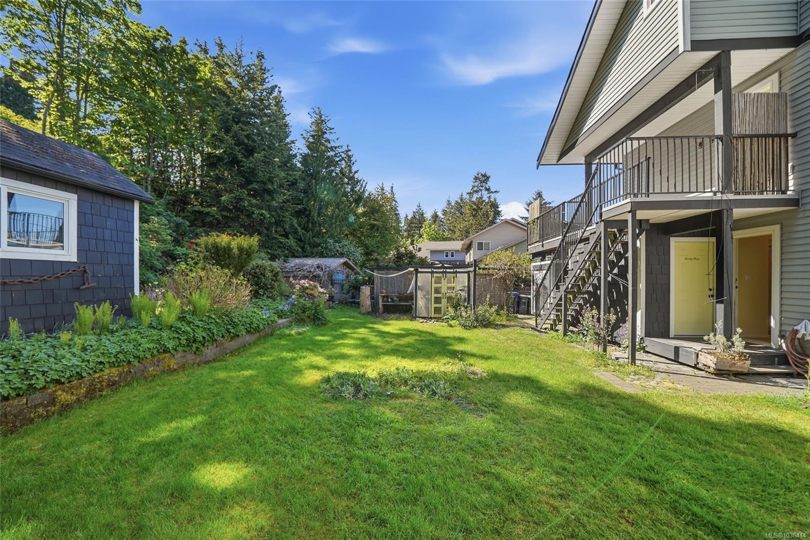3970 Bovanis Rd, Bowser, BC