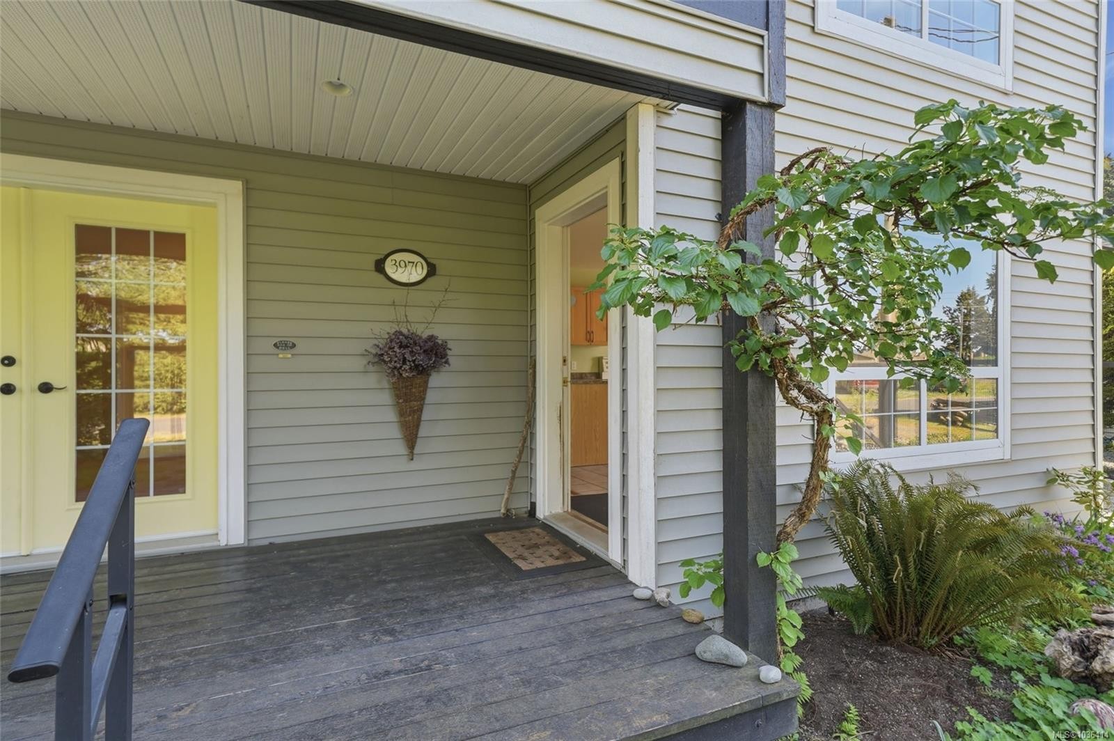3970 Bovanis Rd, Bowser, BC