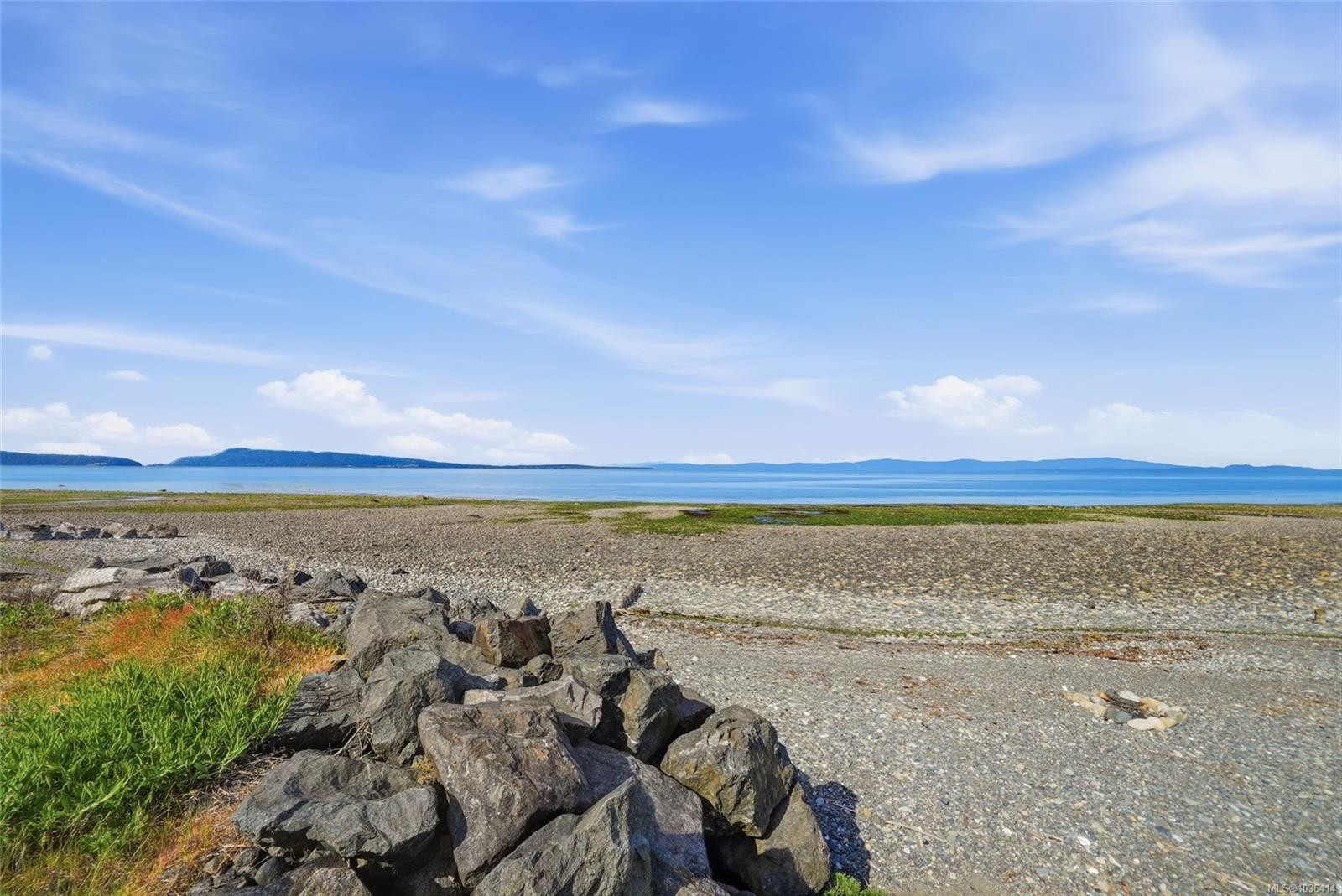 3970 Bovanis Rd, Bowser, BC