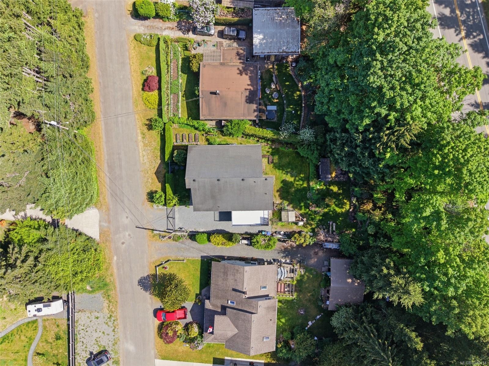 3970 Bovanis Rd, Bowser, BC