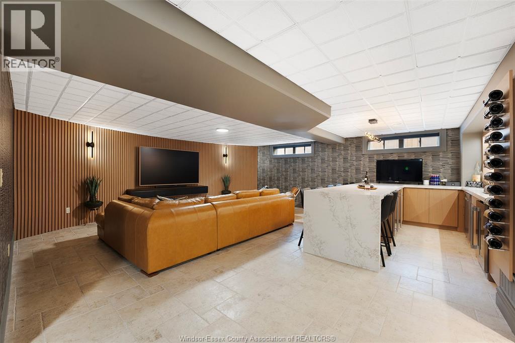 1740 Caille Avenue, Lakeshore, ON - Indoor