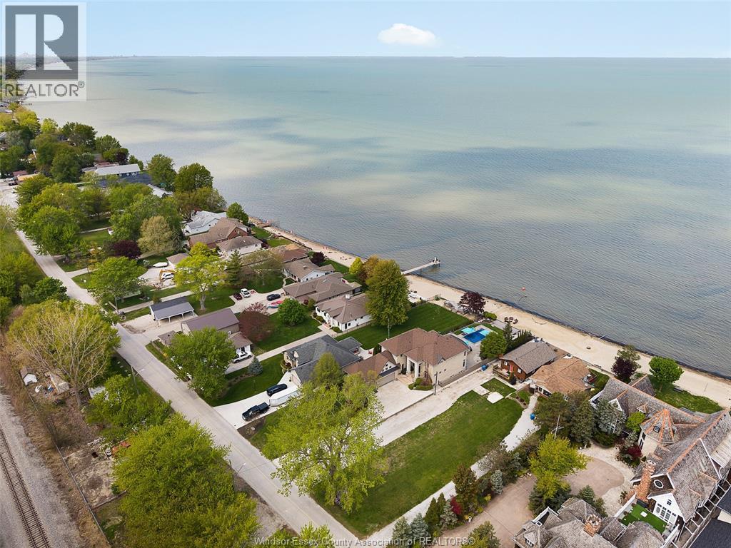 1740 Caille Avenue, Lakeshore, ON - Outdoor With Body Of Water With View