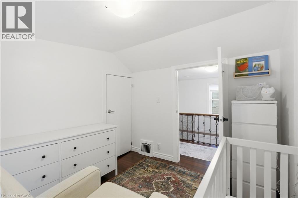 44 Whitfield Avenue, Hamilton, ON - Indoor