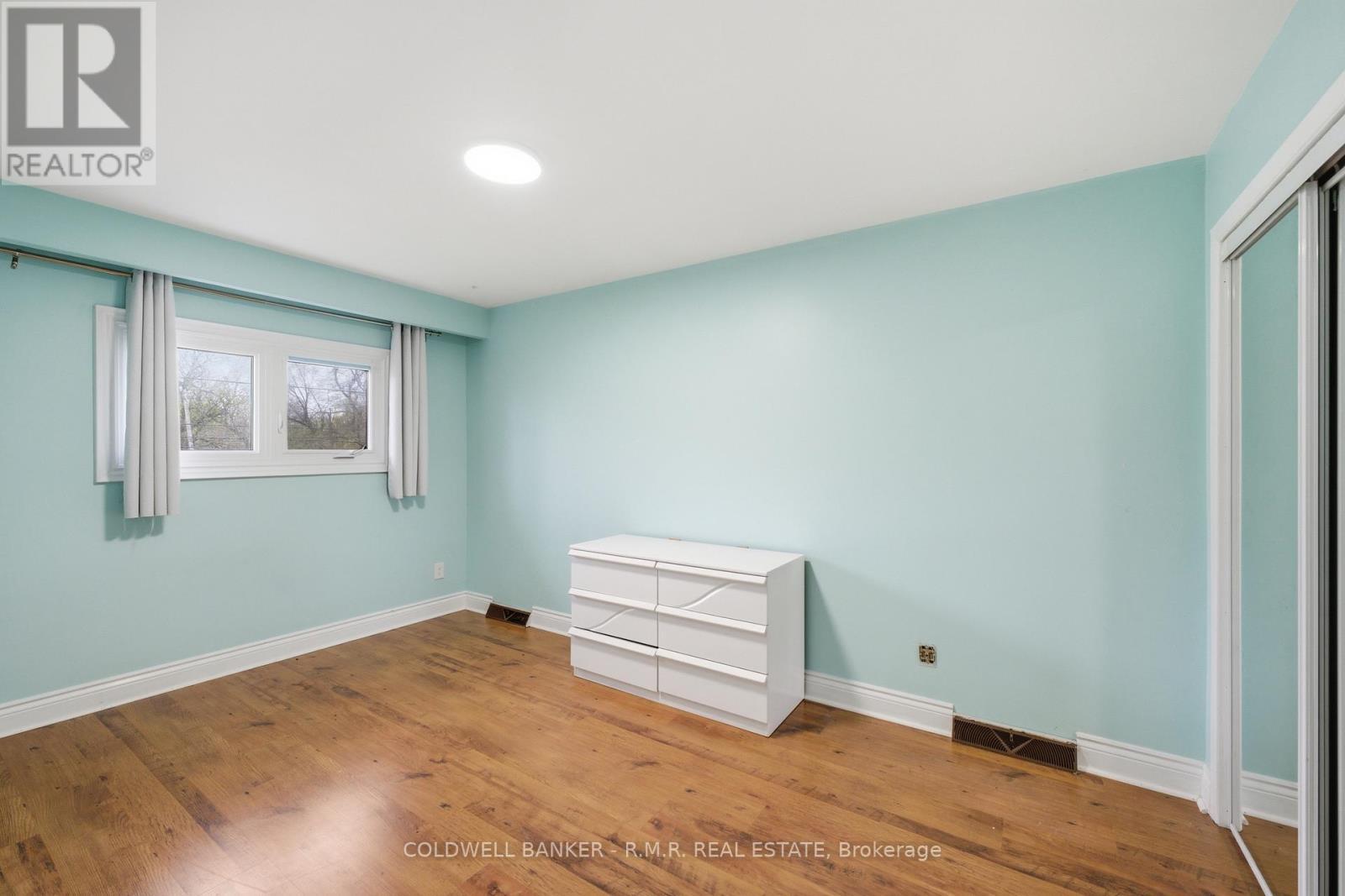 1549 Simcoe Street N, Oshawa (Samac), ON - Indoor Photo Showing Other Room