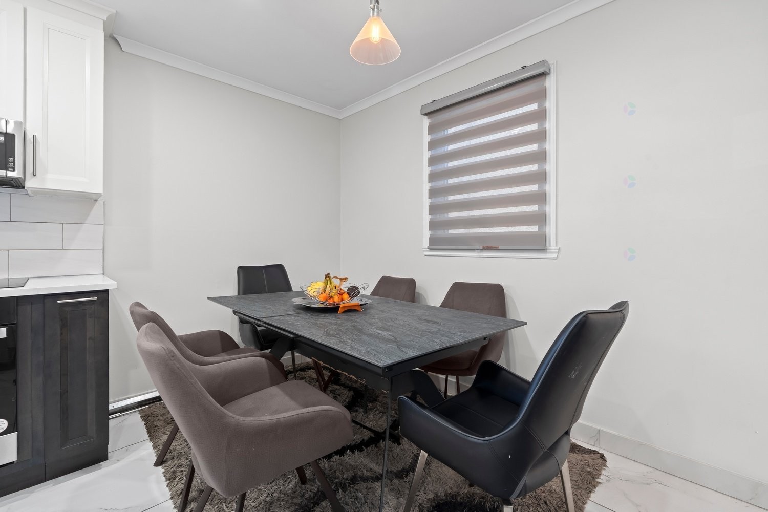 Salle à manger - 6705 Rue Rivière, Laval (Auteuil), QC - Indoor Photo Showing Dining Room