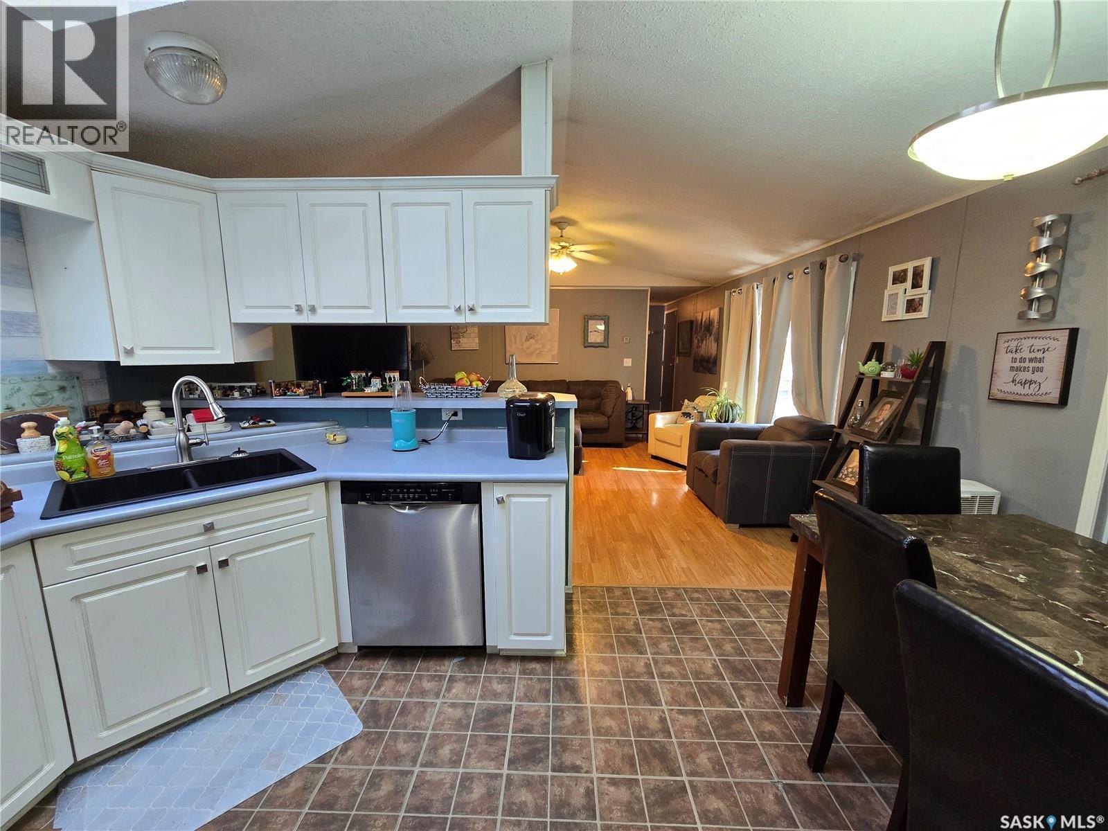 38 Prairie Sun Court, Swift Current, SK