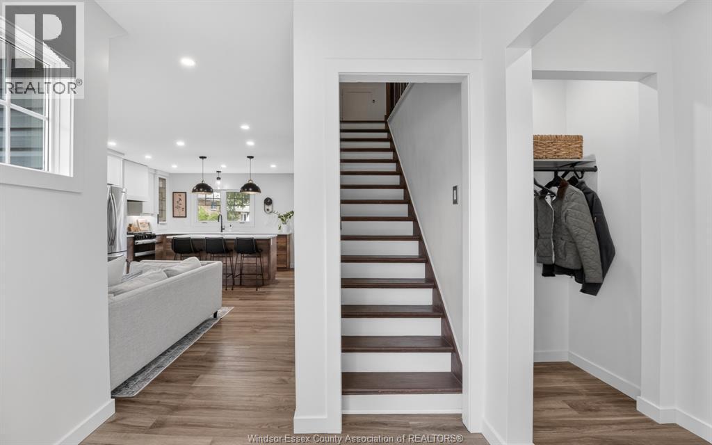 214 Coronado, Tecumseh, ON - Indoor Photo Showing Other Room