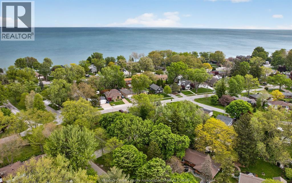 214 Coronado, Tecumseh, ON - Outdoor With Body Of Water With View
