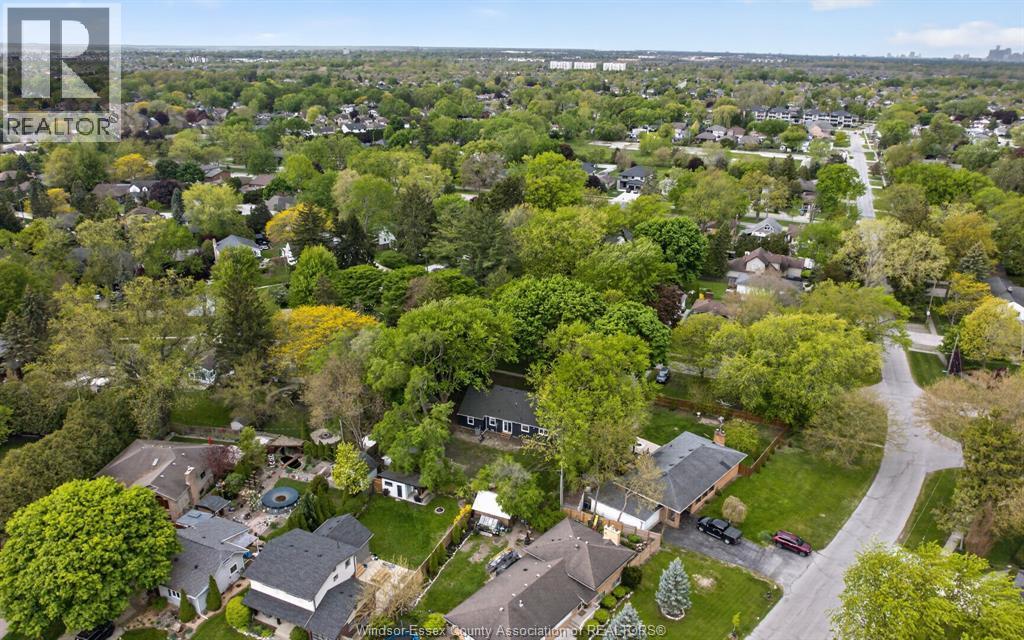 214 Coronado, Tecumseh, ON - Outdoor With View