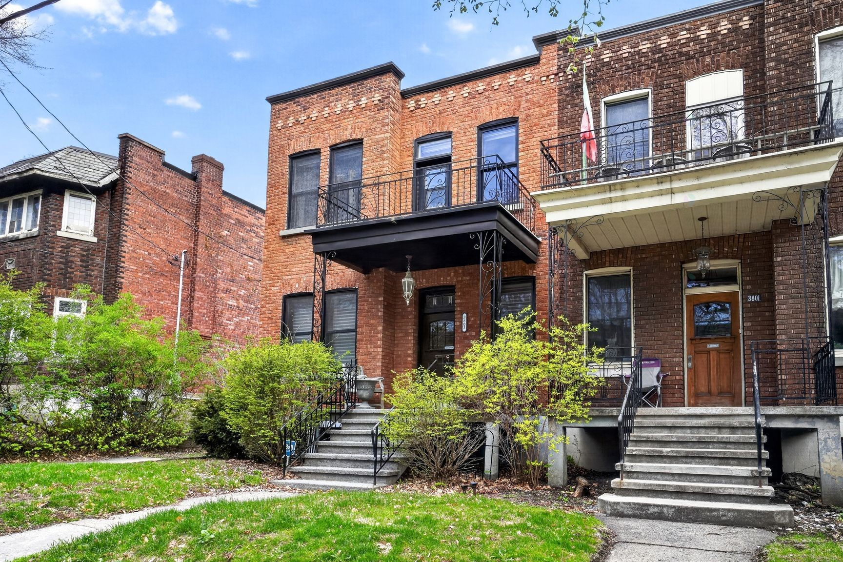 Front of Structure - 3803 Av. Northcliffe, Montréal (Côte-Des-Neiges/Notre-Dame-De-Grâce), QC - Outdoor With Deck Patio Veranda With Facade
