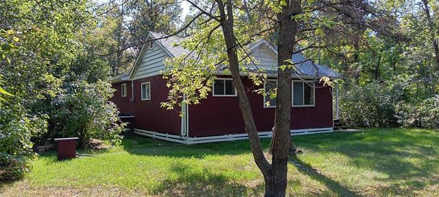216 3Rd Ave, Winnipeg Beach, MB