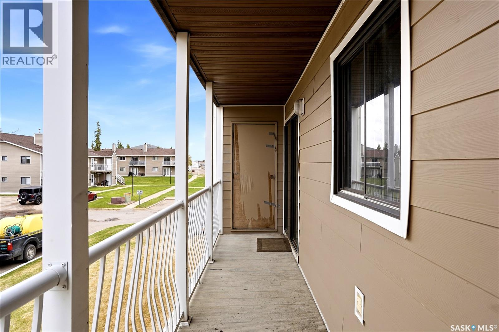 10 6575 Rochdale Boulevard, Regina, SK - Outdoor With Balcony With Exterior
