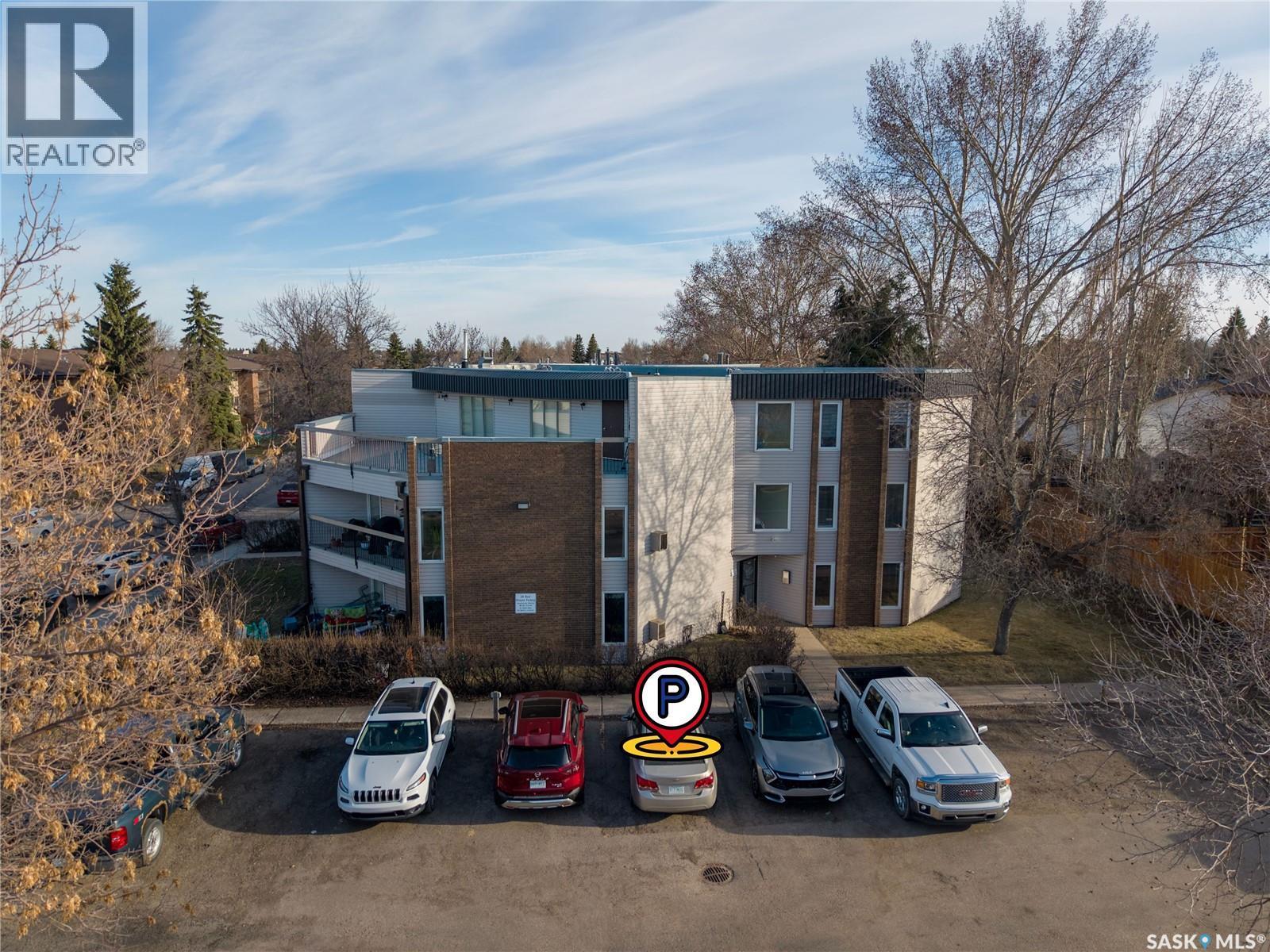 303 302 Tait Crescent, Saskatoon, SK - Outdoor