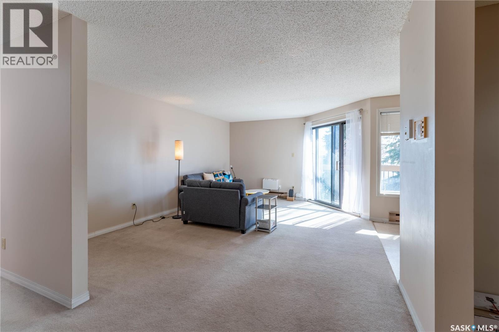 303 302 Tait Crescent, Saskatoon, SK - Indoor