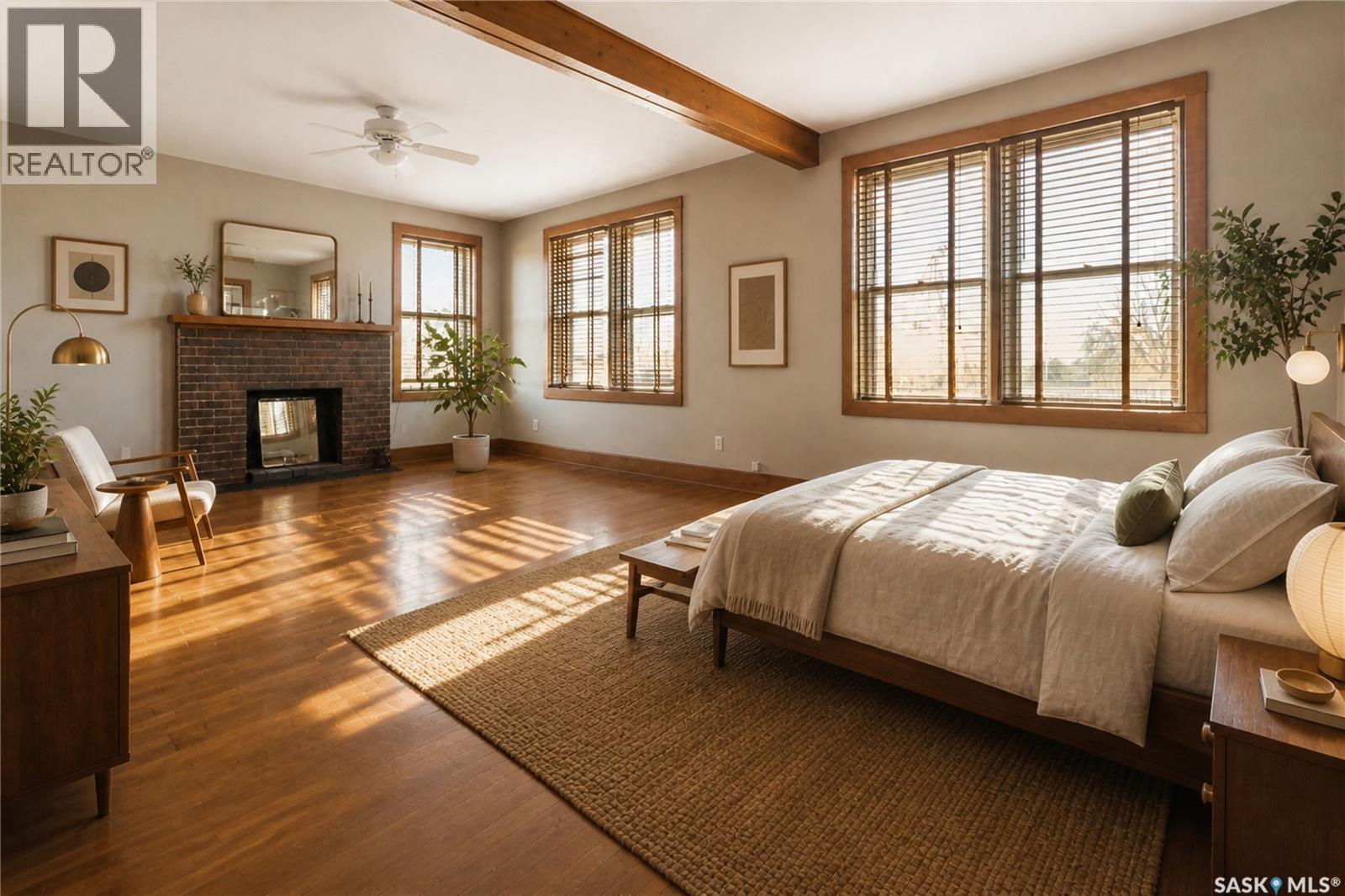 1002 9Th Street, Perdue, SK - Indoor With Fireplace