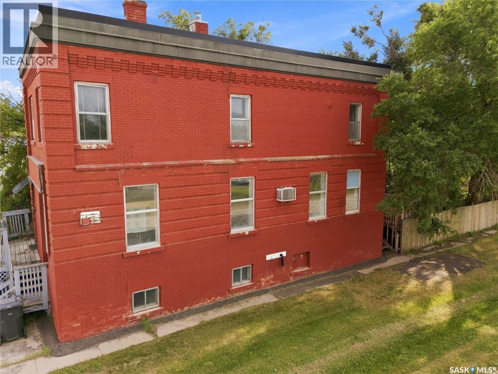 1002 9Th Street, Perdue, SK - Outdoor With Exterior