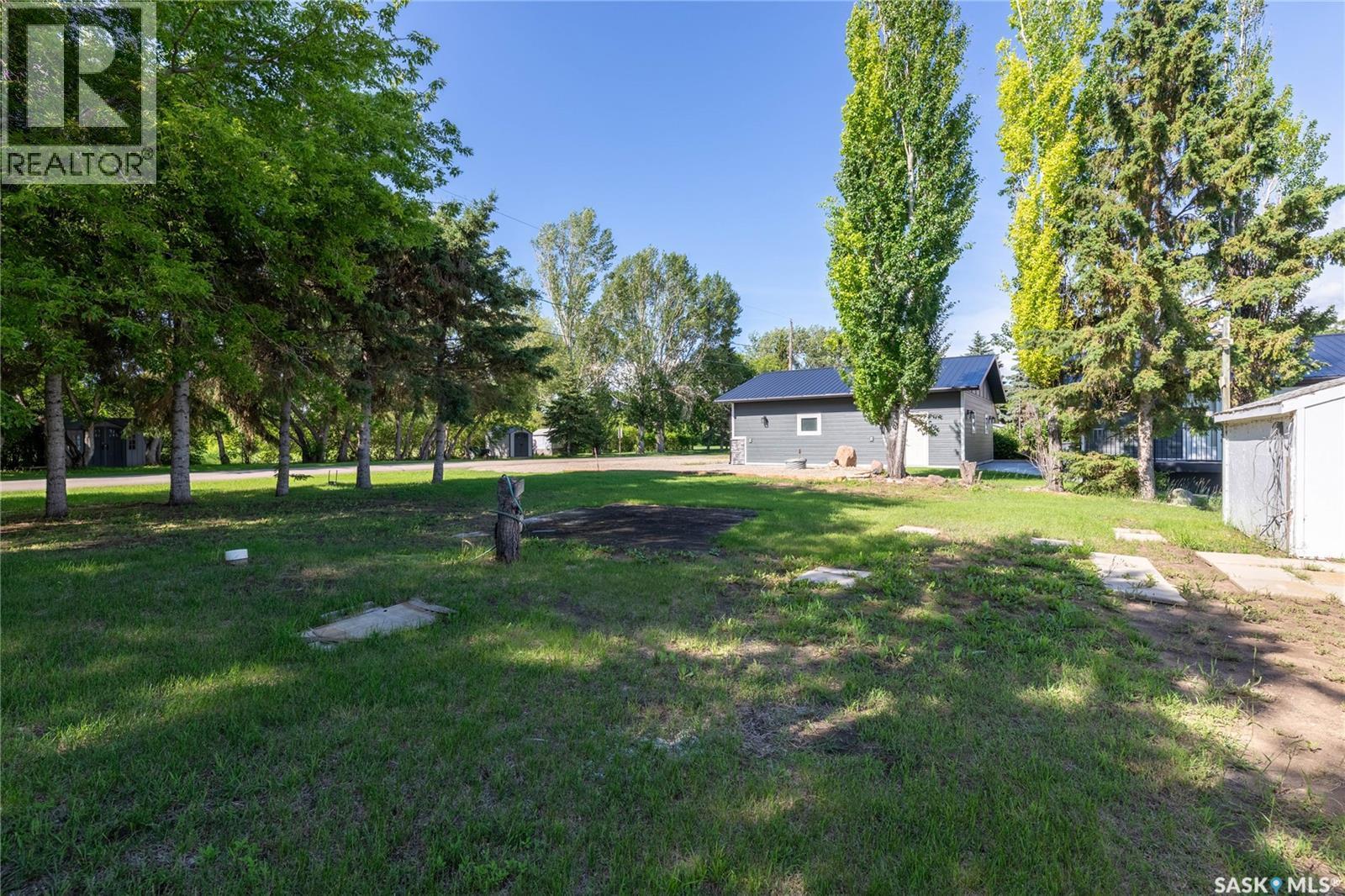 61 Lake Avenue, Jackfish Lake, SK