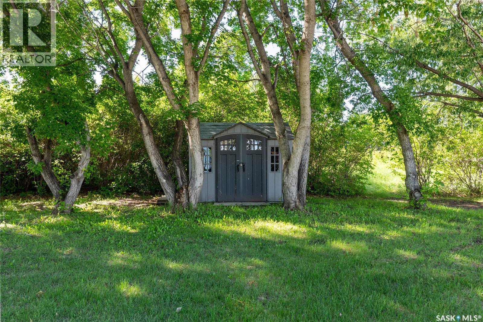 61 Lake Avenue, Jackfish Lake, SK