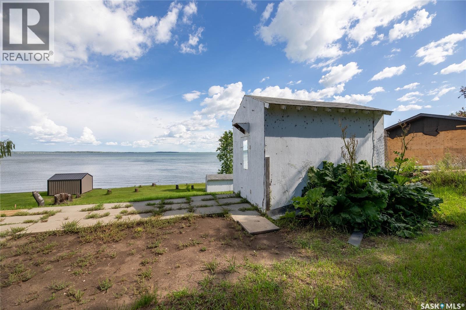 61 Lake Avenue, Jackfish Lake, SK
