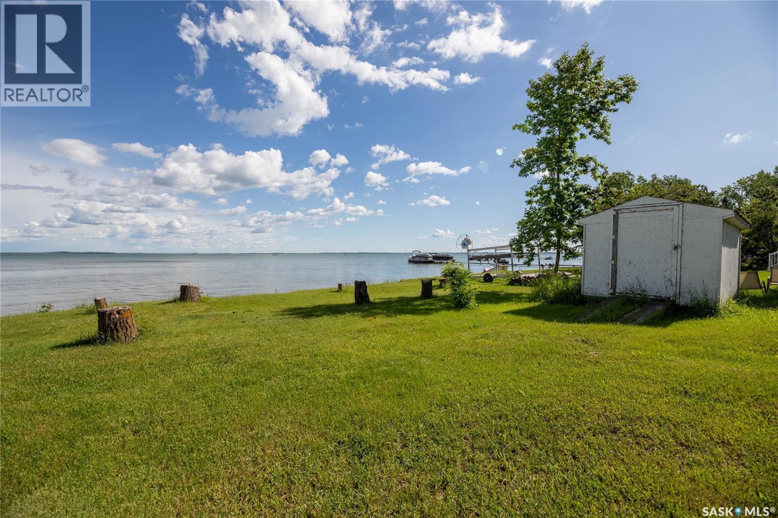 61 Lake Avenue, Jackfish Lake, SK