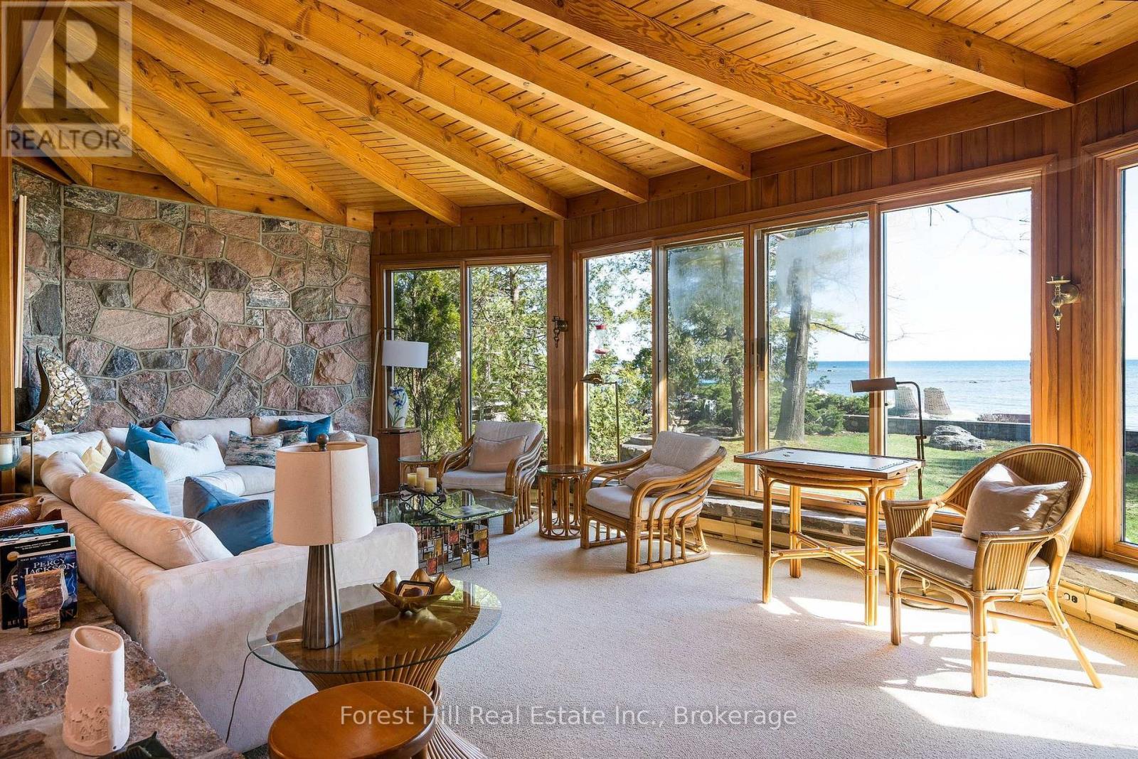 1628 Tiny Beaches Road N, Tiny, ON - Indoor