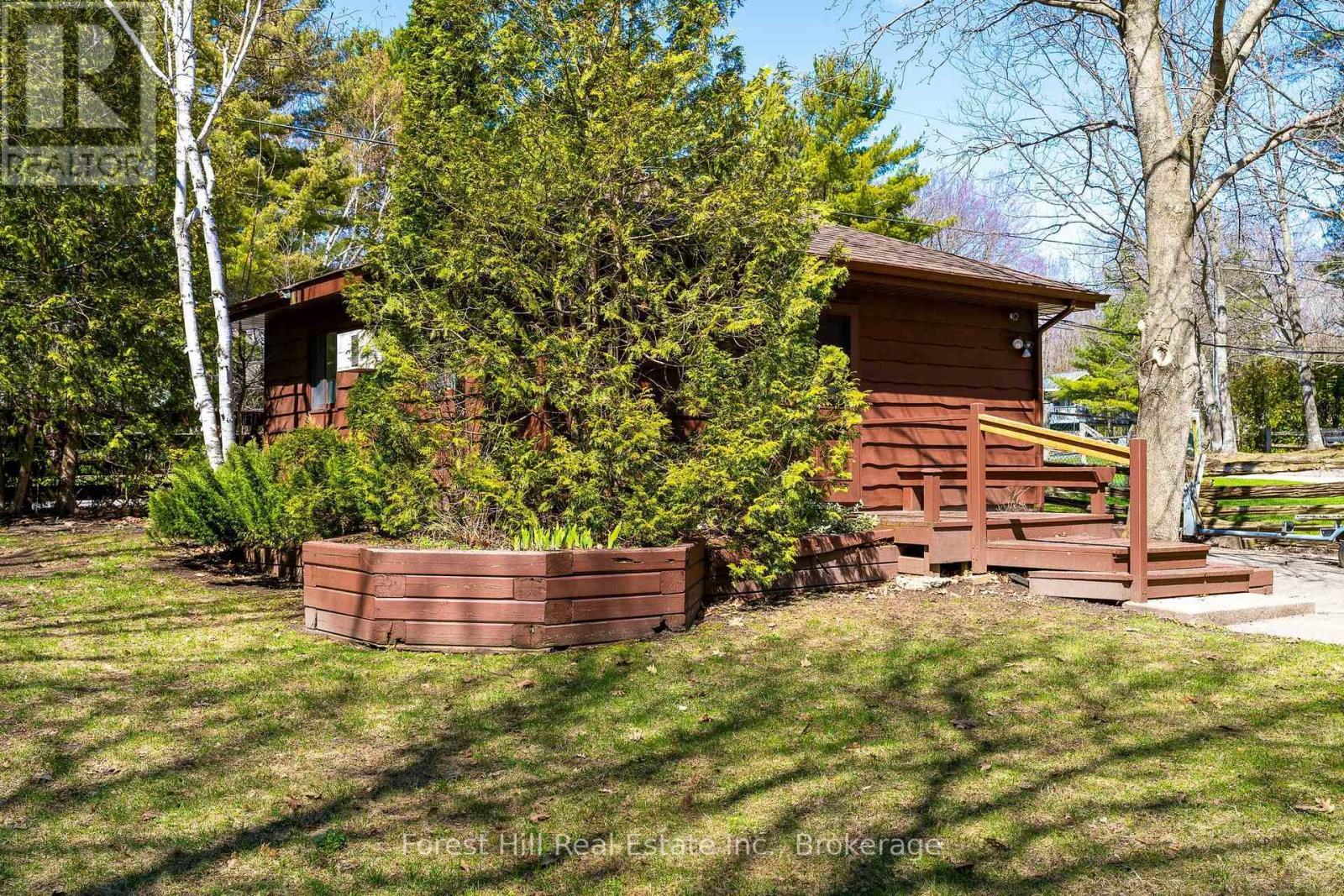 1628 Tiny Beaches Road N, Tiny, ON - Outdoor