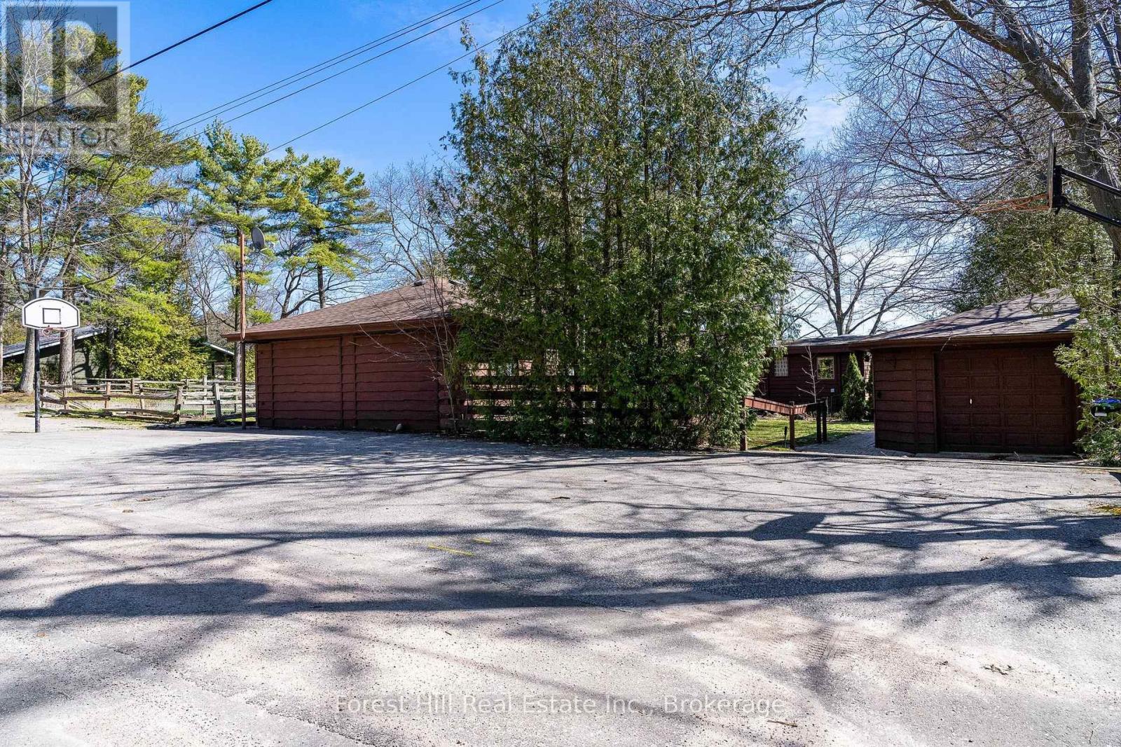 1628 Tiny Beaches Road N, Tiny, ON - Outdoor