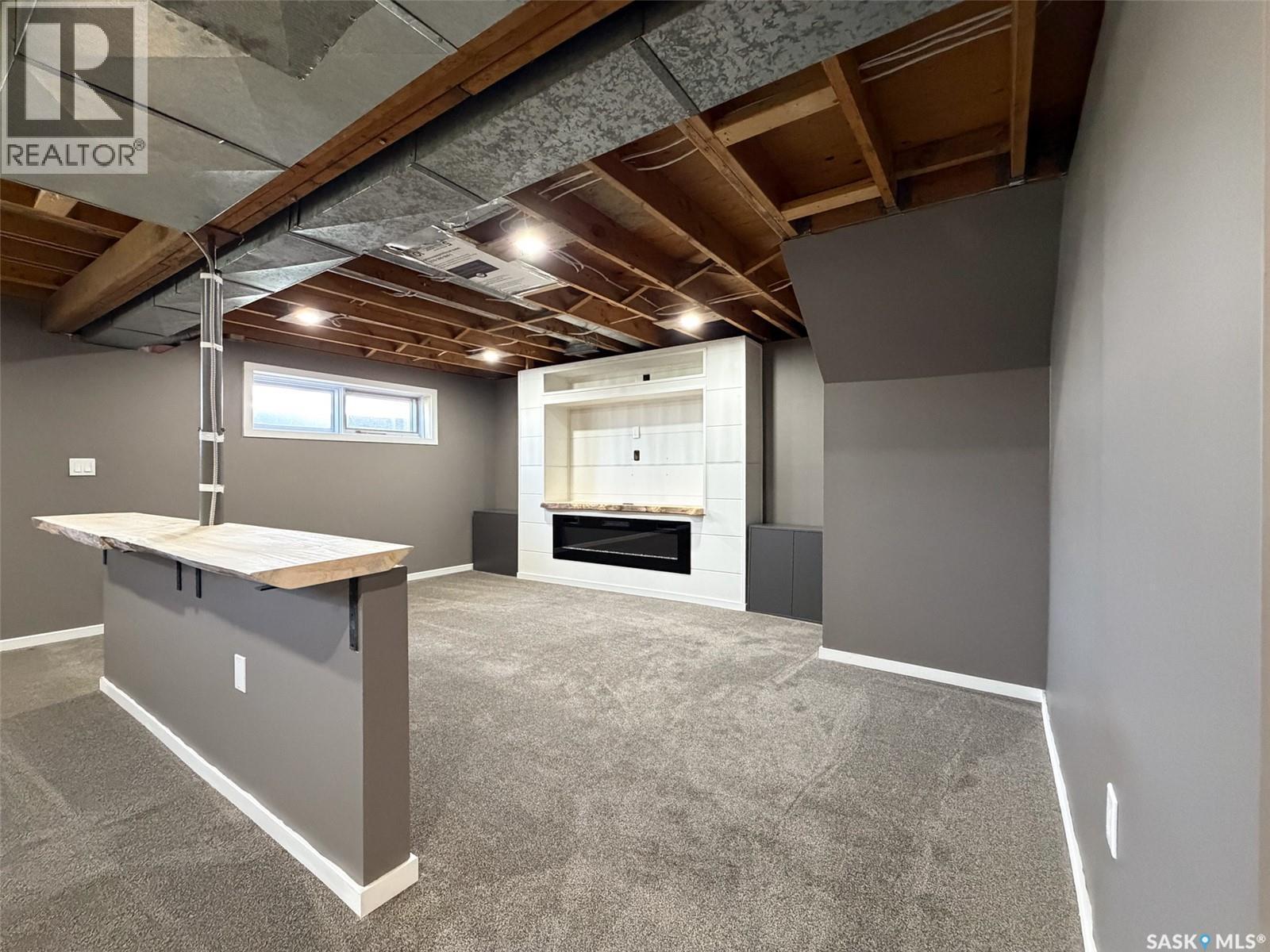 211 2Nd Street S, Cabri, SK - Indoor Photo Showing Basement
