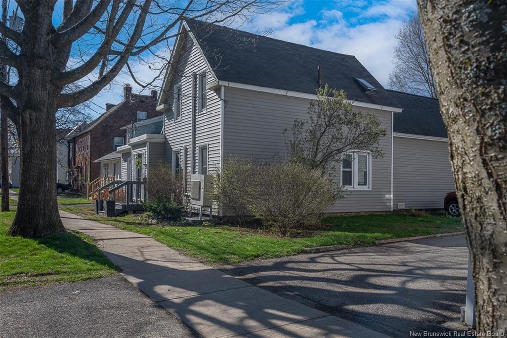 66 Charlotte St, Fredericton, NB