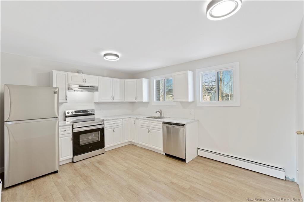 25-27 Whitney Ave, Moncton, NB