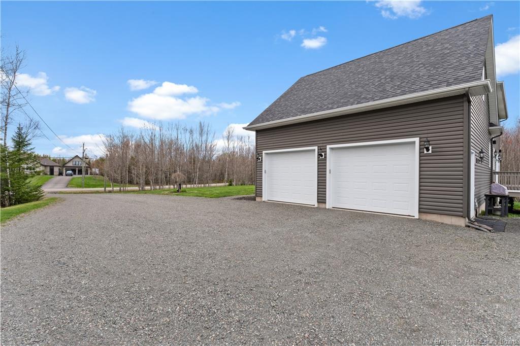 77 Daniel Dr, Irishtown, NB