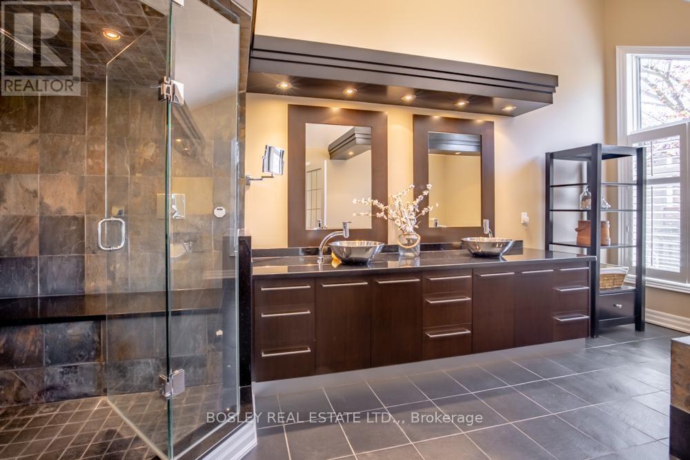 Luxury shower with his and her sinks - 720 Lake Street, St. Catharines (Lakeshore), ON - Indoor Photo Showing Bathroom