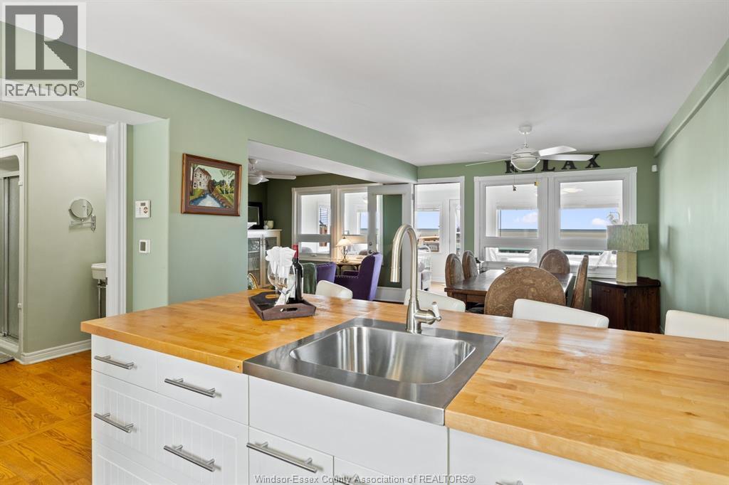 689 Ross Beach, Lakeshore, ON - Indoor